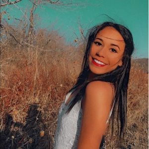 Meet your Posher, Deja